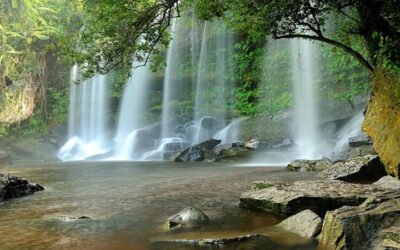 Popular Pakage tour With Temple & Waterfall